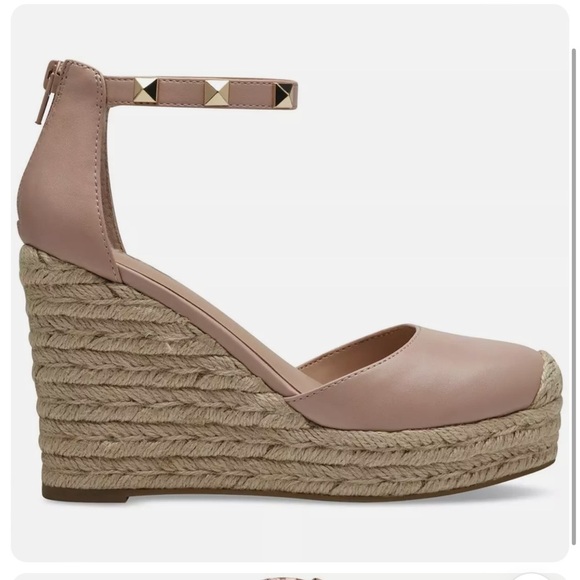 Inc masin2p studded espadrilles brand new! - Picture 1 of 5